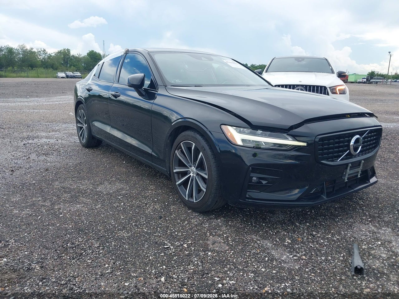 2021 VOLVO S60 T5 MOMENTUM