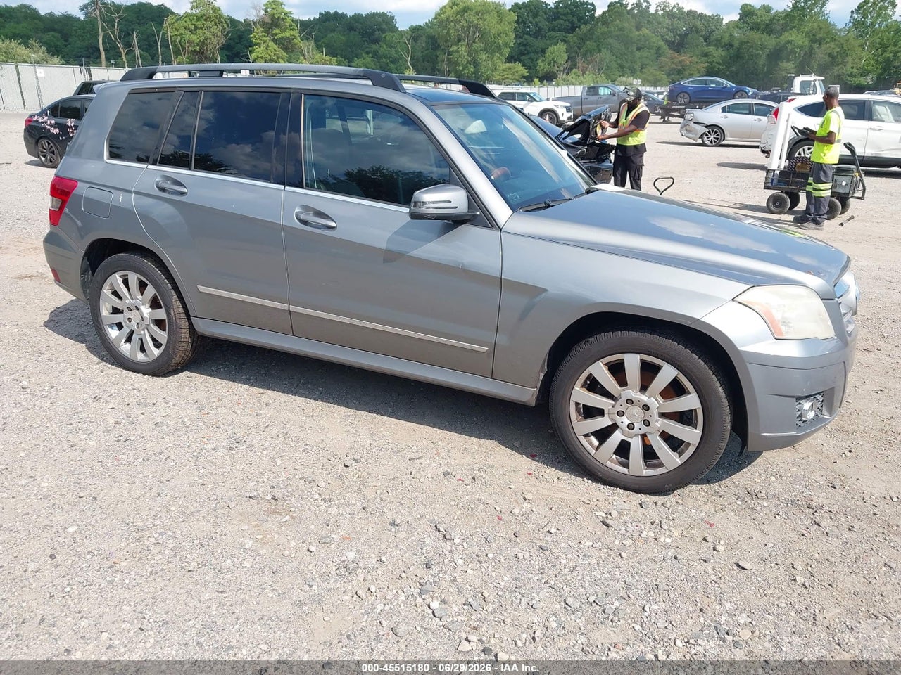 WDCGG8HB3BF****** · 2011 MERCEDES-BENZ GLK 350 4MATIC
