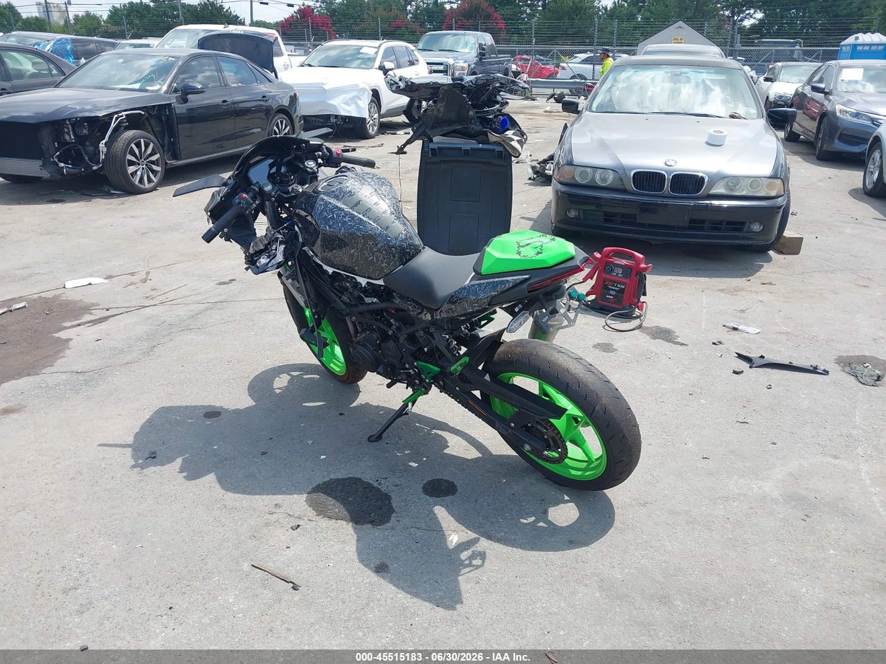 2024 KAWASAKI EX500 A/B · 3/10