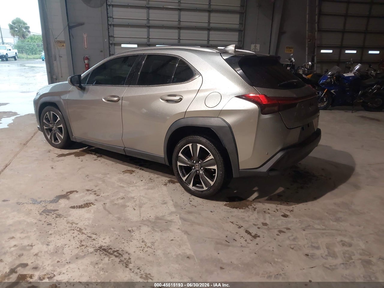 2020 LEXUS UX 200   · 3/11