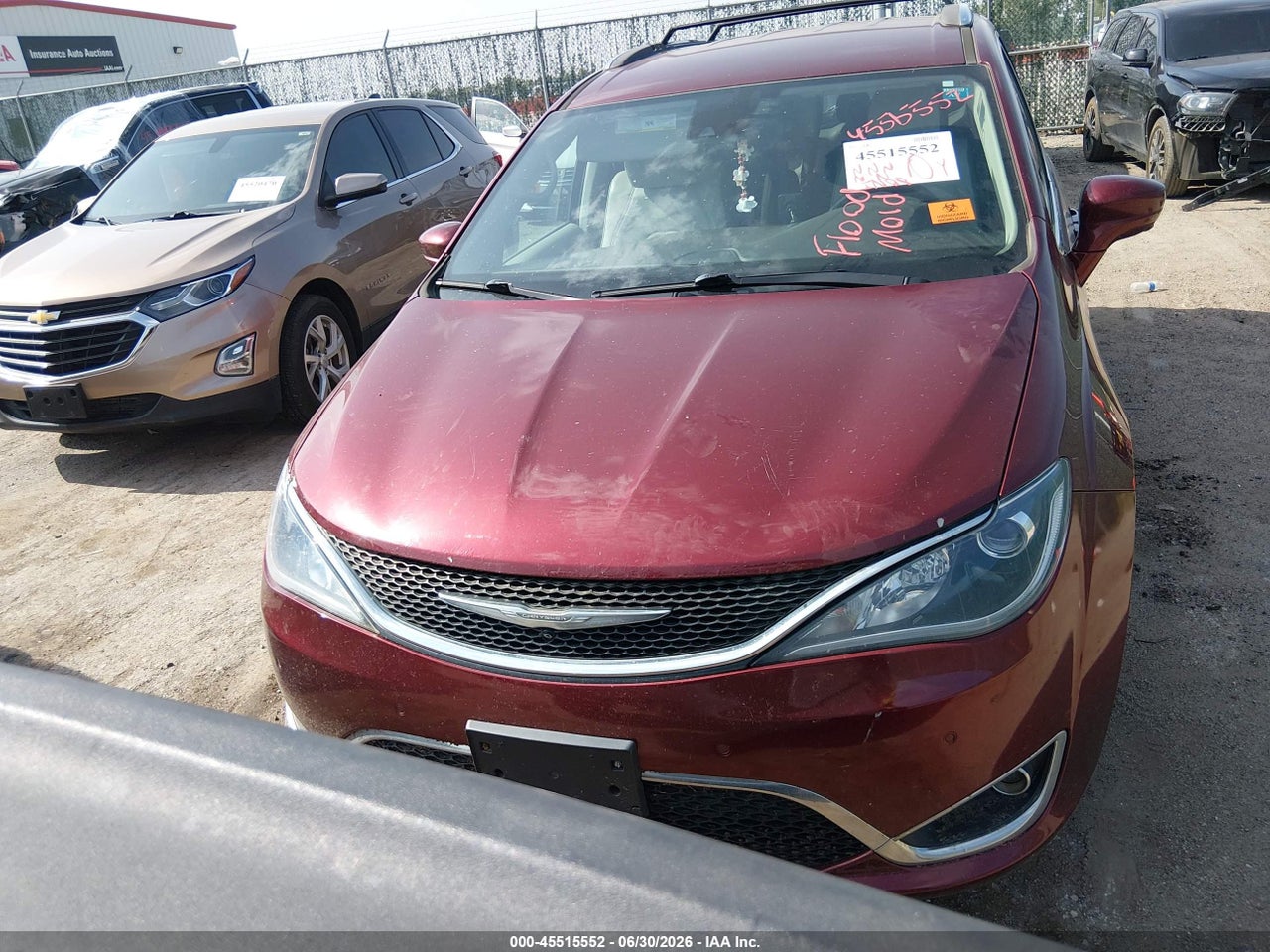 2017 CHRYSLER PACIFICA TOURING-L PLUS · 6/10