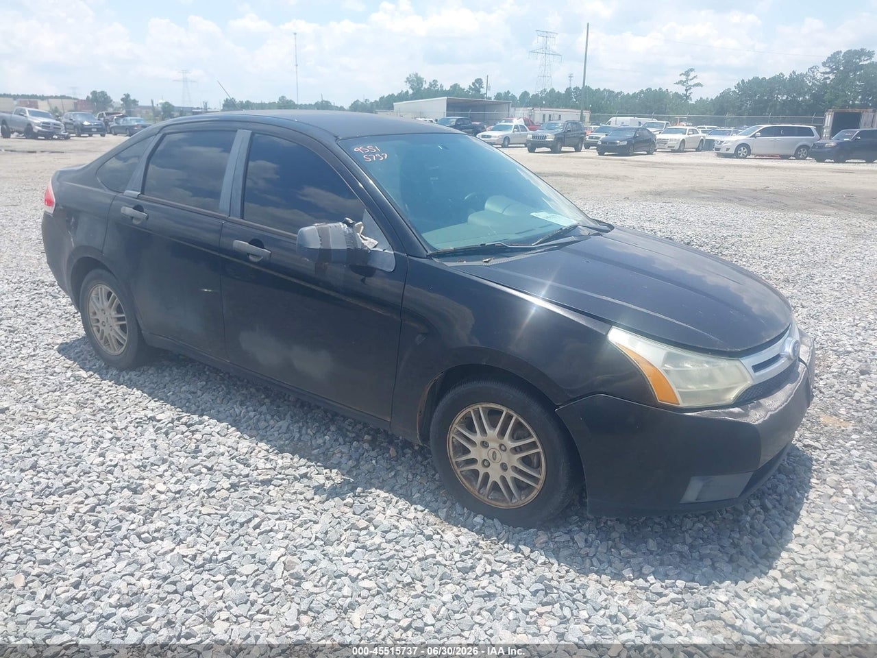 1FAHP3FN0BW****** · 2011 FORD FOCUS SE