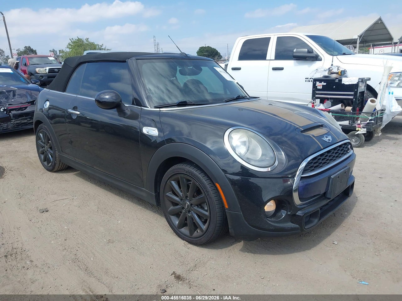 WMWWG9C59H3****** · 2017 MINI CONVERTIBLE COOPER S