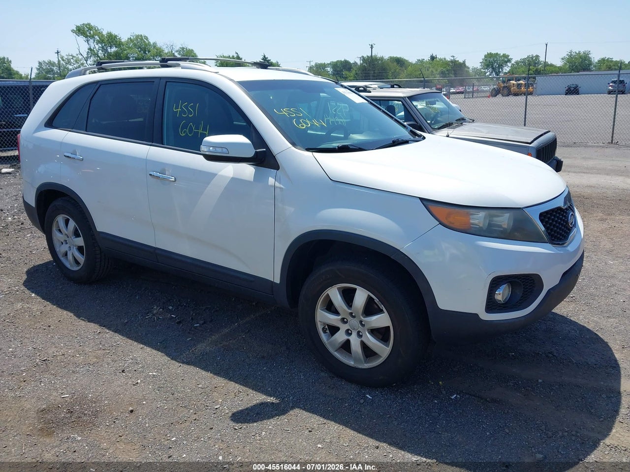 5XYKT3A69CG****** · 2012 KIA SORENTO LX