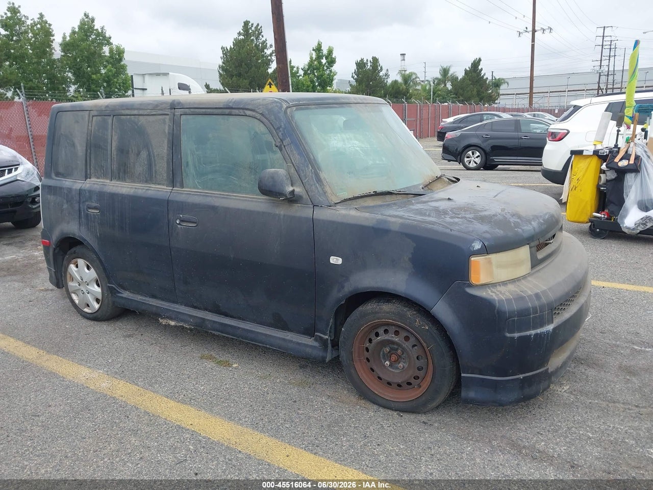 JTLKT324X40****** · 2004 SCION XB