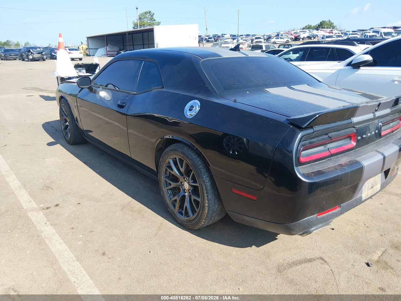 2016 DODGE CHALLENGER SRT 392 · 3/11