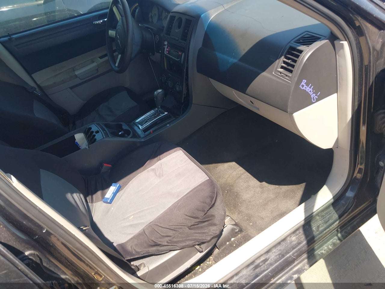 2006 CHRYSLER 300 · 5/11