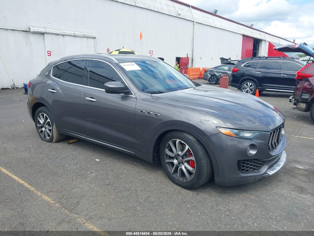 ZN661XUL4HX****** · 2017 MASERATI LEVANTE