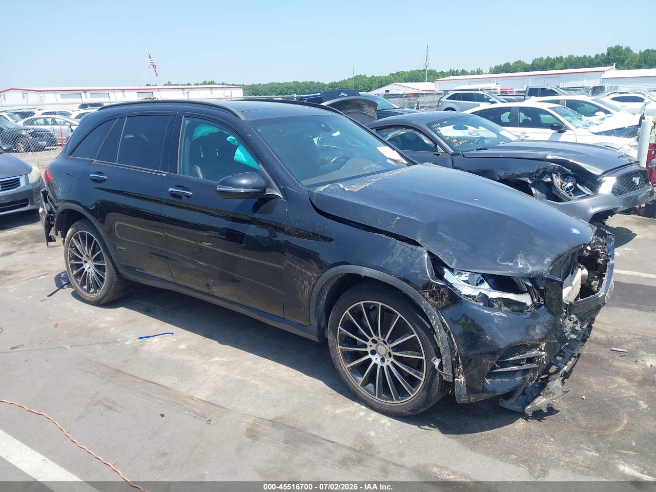 WDC0G4JBXHF****** · 2017 MERCEDES-BENZ GLC 300