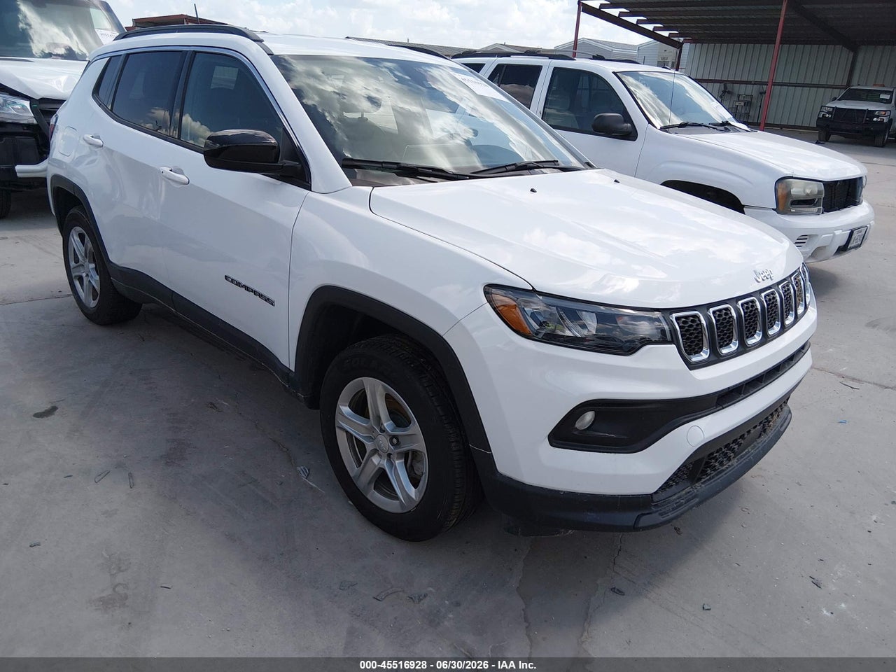 3C4NJDBNXRT****** · 2024 JEEP COMPASS LATITUDE 4X4