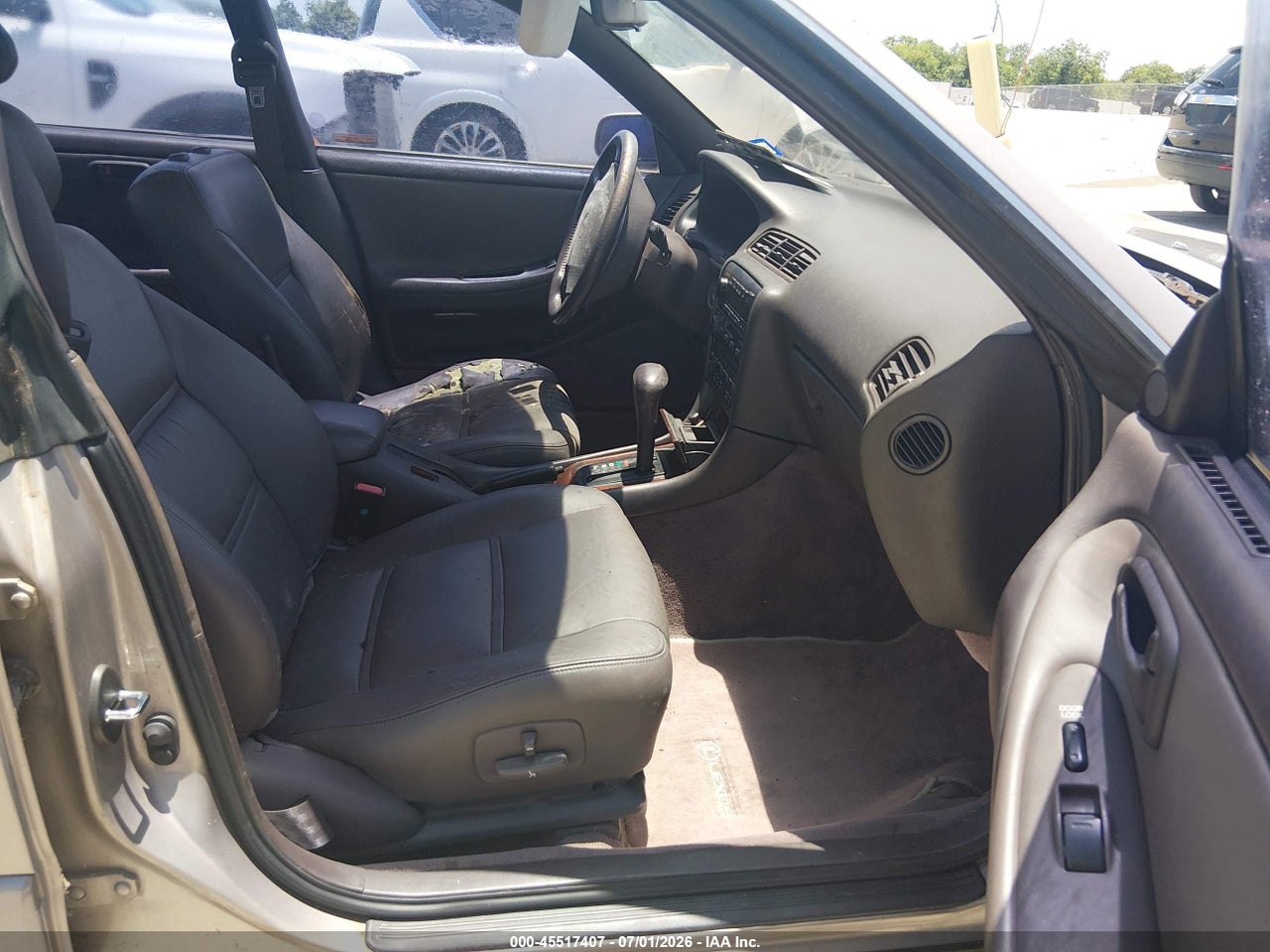 1993 LEXUS ES 300 · 5/10