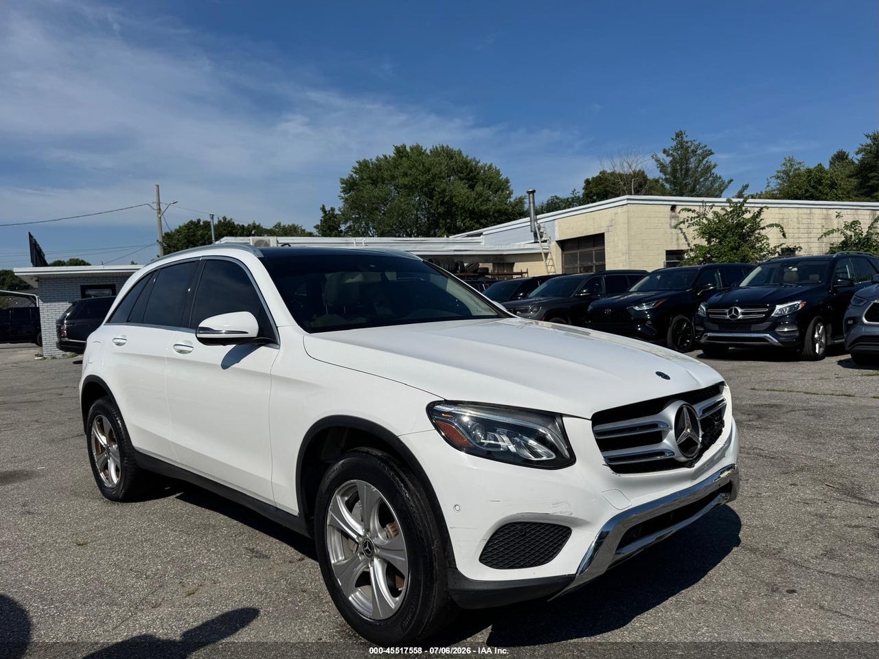 WDC0G4JB8JV****** · 2018 MERCEDES-BENZ GLC 300