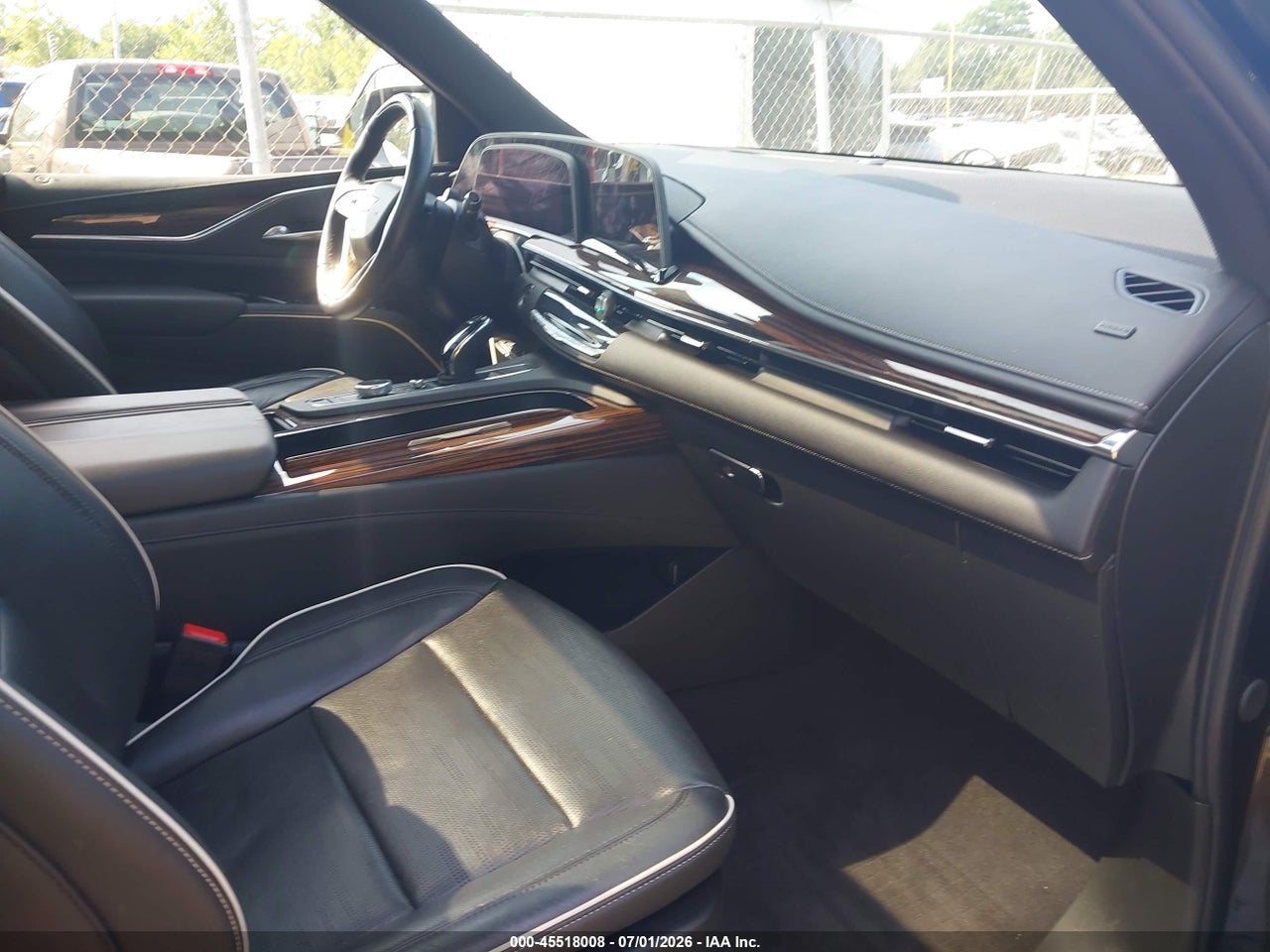 2024 CADILLAC ESCALADE 4WD PREMIUM LUXURY · 5/11