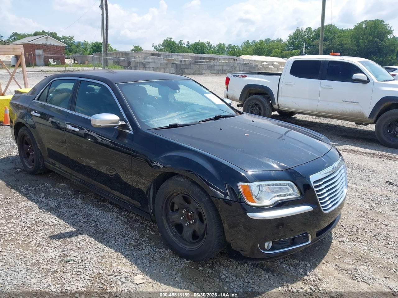 2C3CCAPT8CH****** · 2012 CHRYSLER 300C LUXURY SERIES
