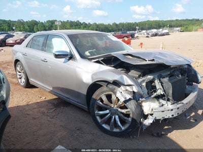 2C3CCAEG1JH****** · 2018 CHRYSLER 300 LIMITED