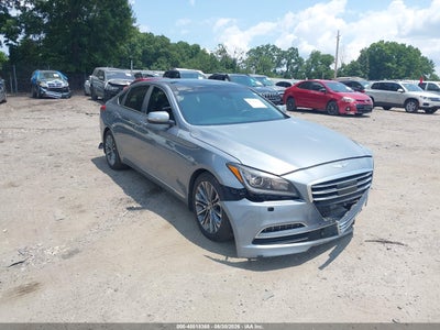 KMHGN4JE2FU****** · 2015 HYUNDAI GENESIS 3.8