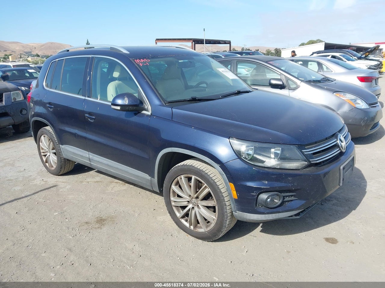 WVGAV3AX6EW****** · 2014 VOLKSWAGEN TIGUAN SE