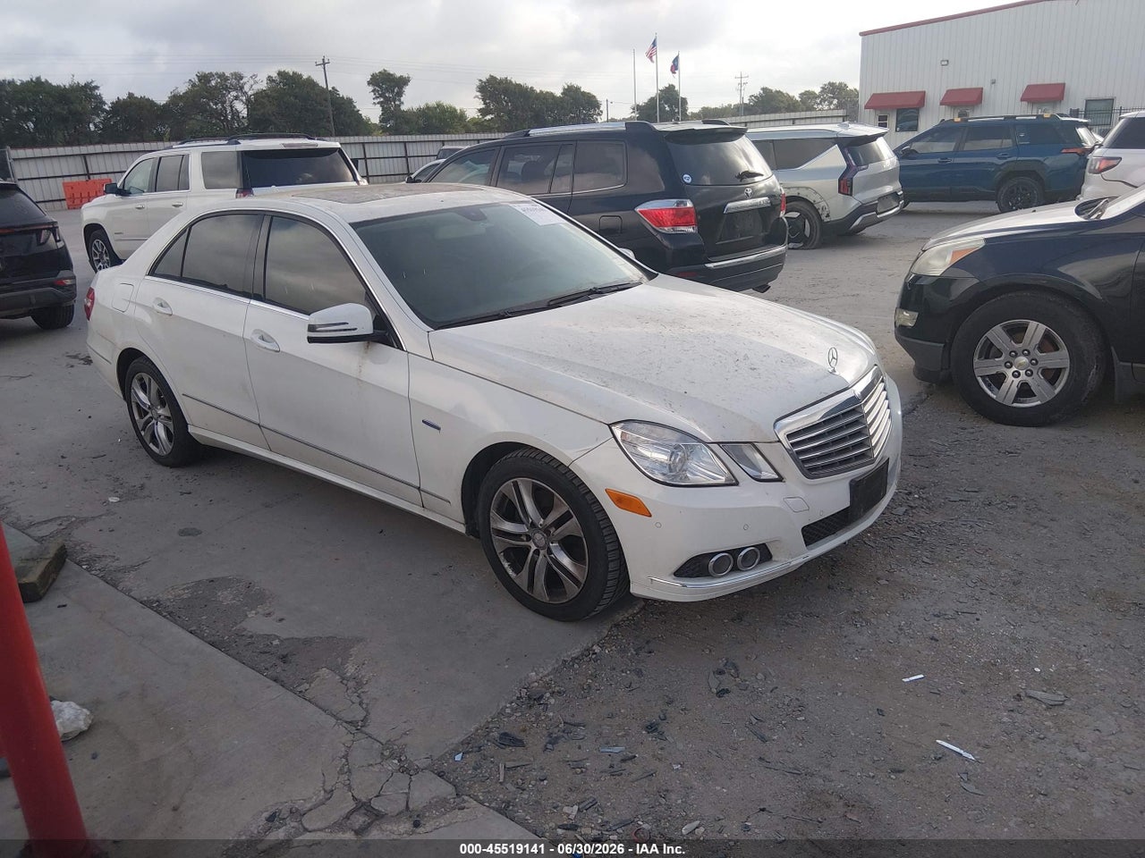 WDDHF2EB3BA****** · 2011 MERCEDES-BENZ E 350 BLUETEC