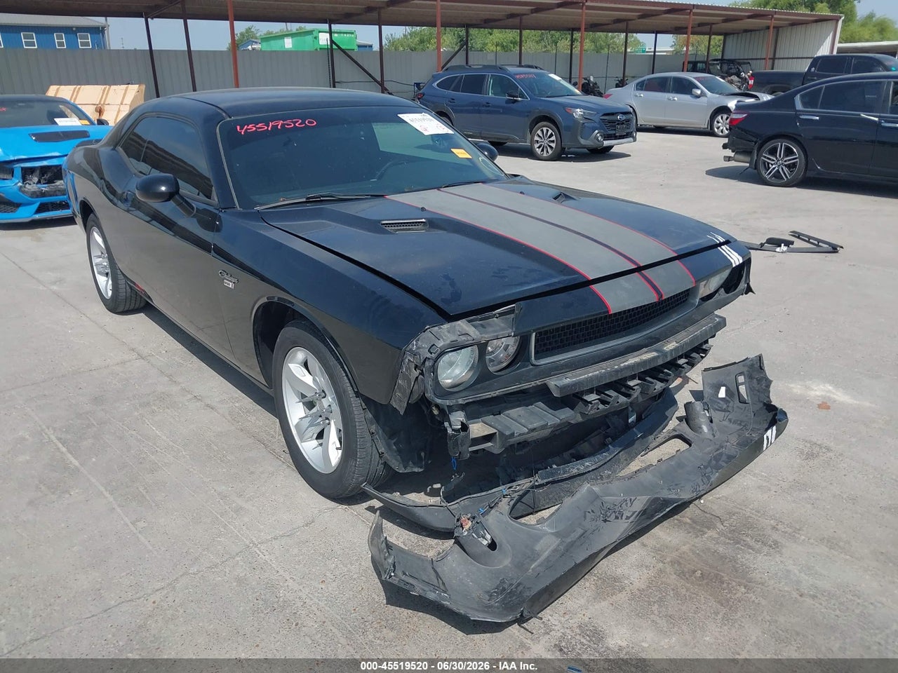 2C3CDYAG3DH****** · 2013 DODGE CHALLENGER SXT