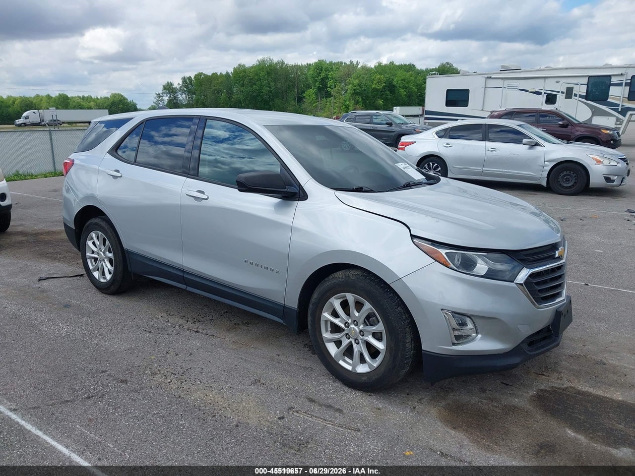 2GNAXHEV4J6****** · 2018 CHEVROLET EQUINOX LS