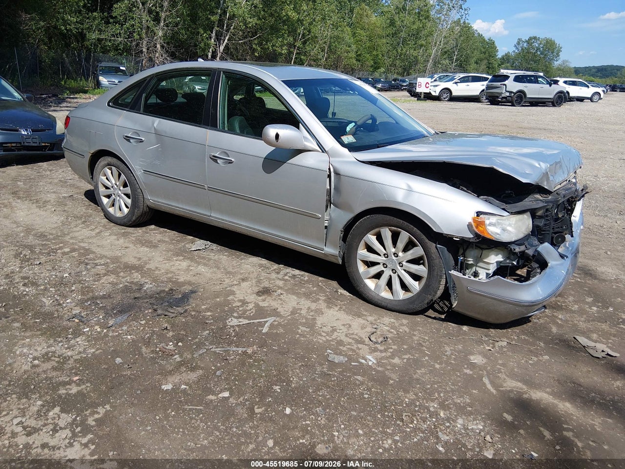 KMHFC46D79A****** · 2009 HYUNDAI AZERA GLS