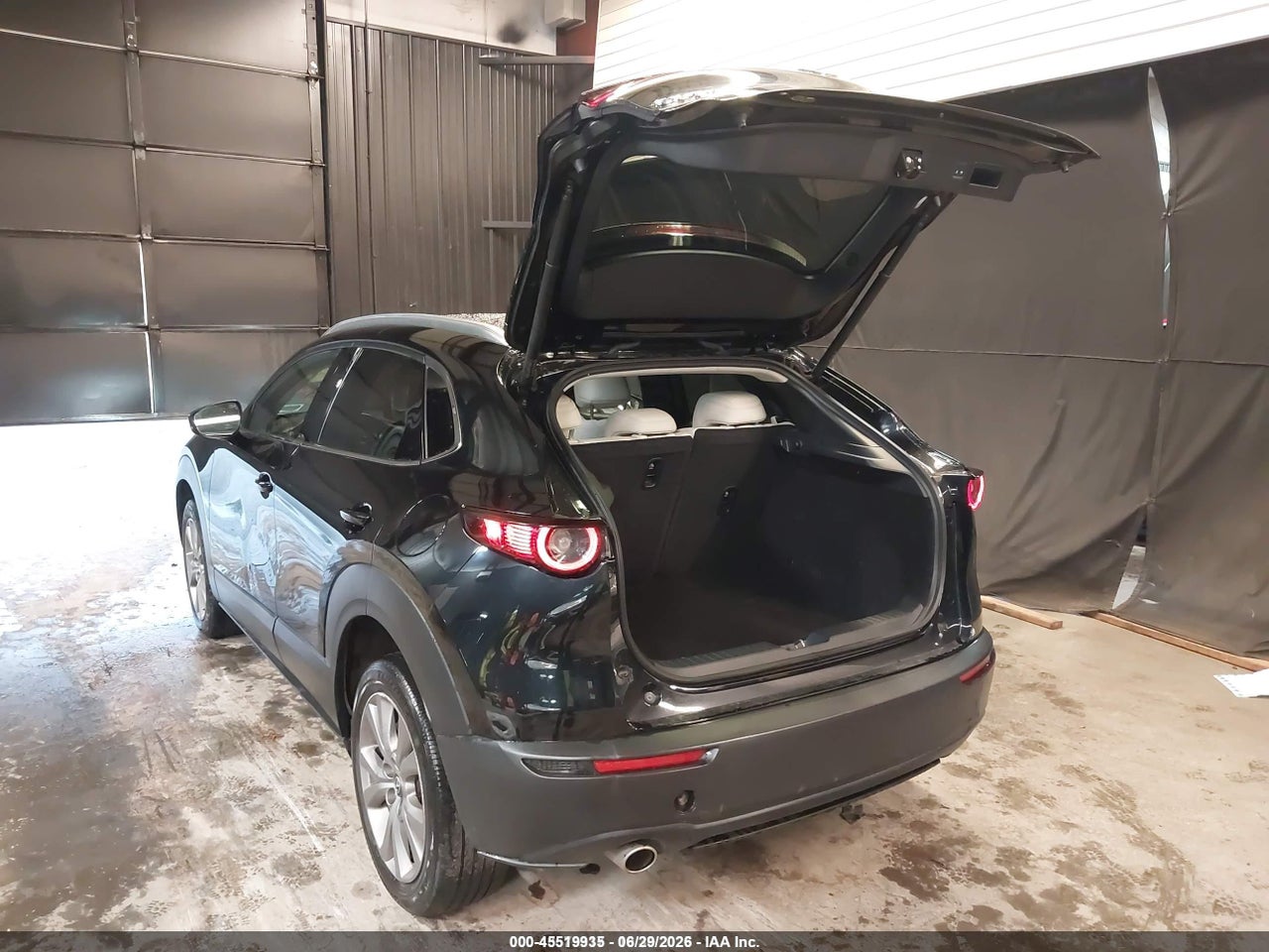 2020 MAZDA CX-30 PREMIUM PACKAGE · 3/11