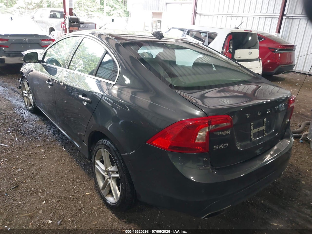 2015 VOLVO S60 T5 PLATINUM · 3/11
