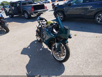 JYARN42E9GA****** · 2016 YAMAHA YZFR1S