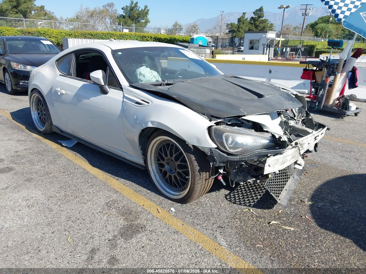 JF1ZNAA10F9****** · 2015 SCION FR-S