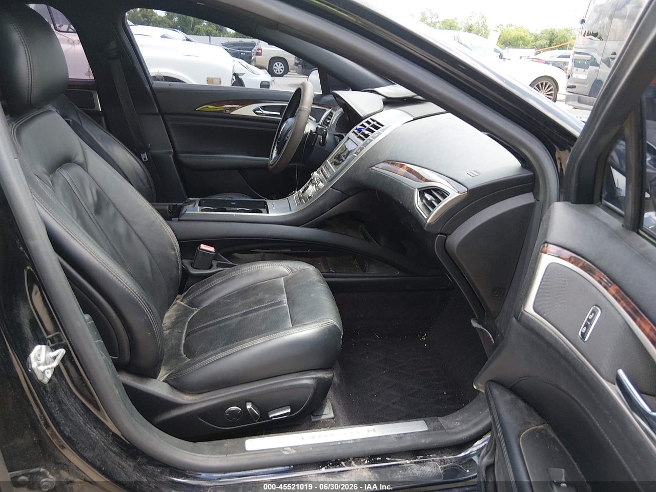 2017 LINCOLN MKZ RESERVE · 5/11