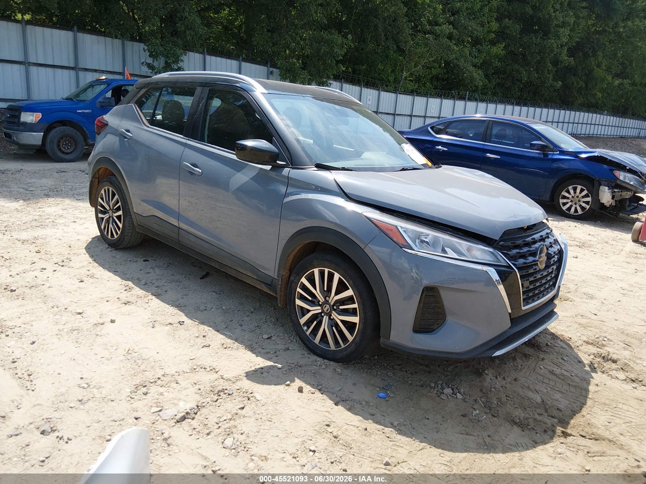 3N1CP5CVXML****** · 2021 NISSAN KICKS SV XTRONIC CVT