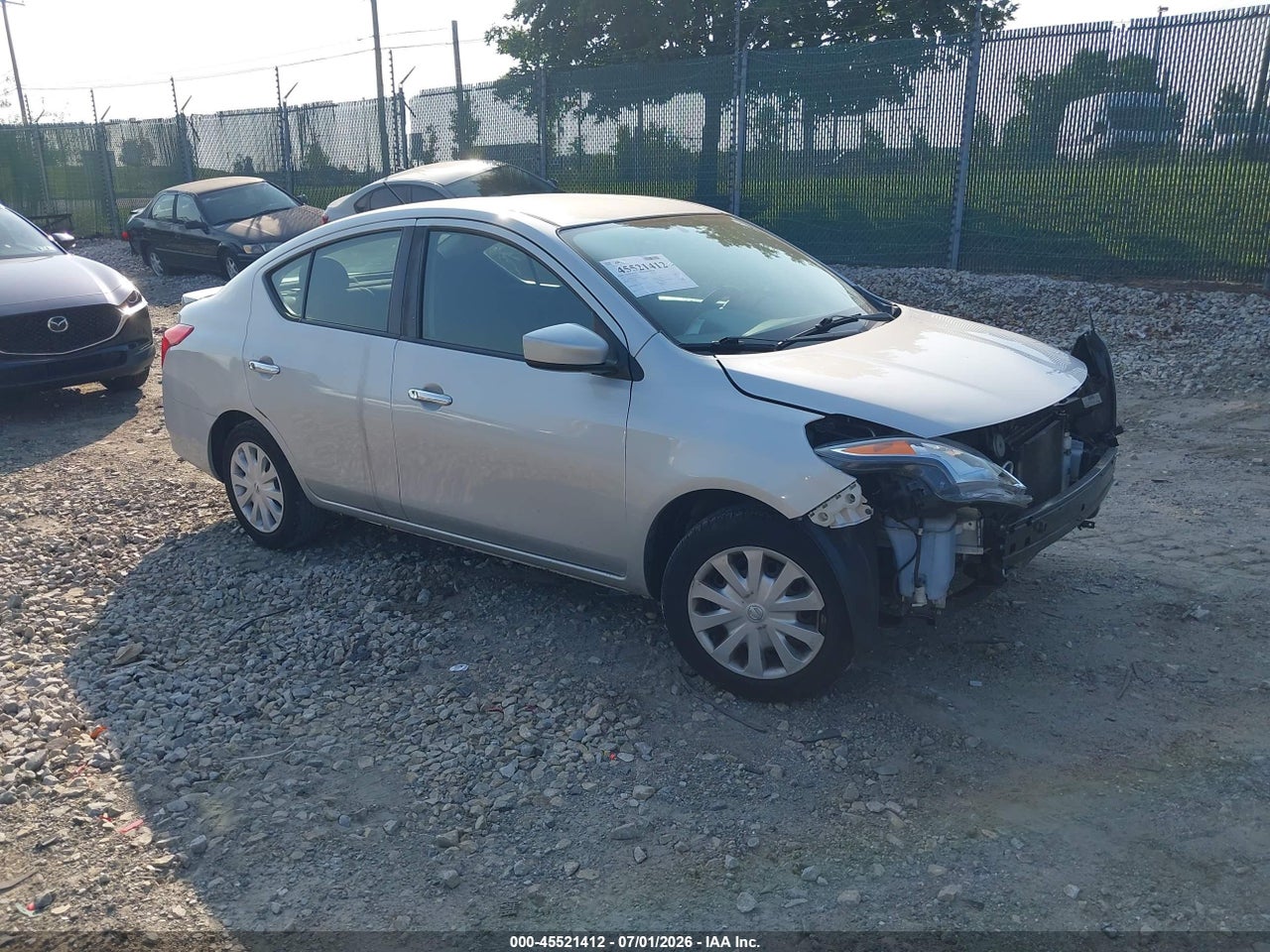 3N1CN7AP7HK****** · 2017 NISSAN VERSA 1.6 SV