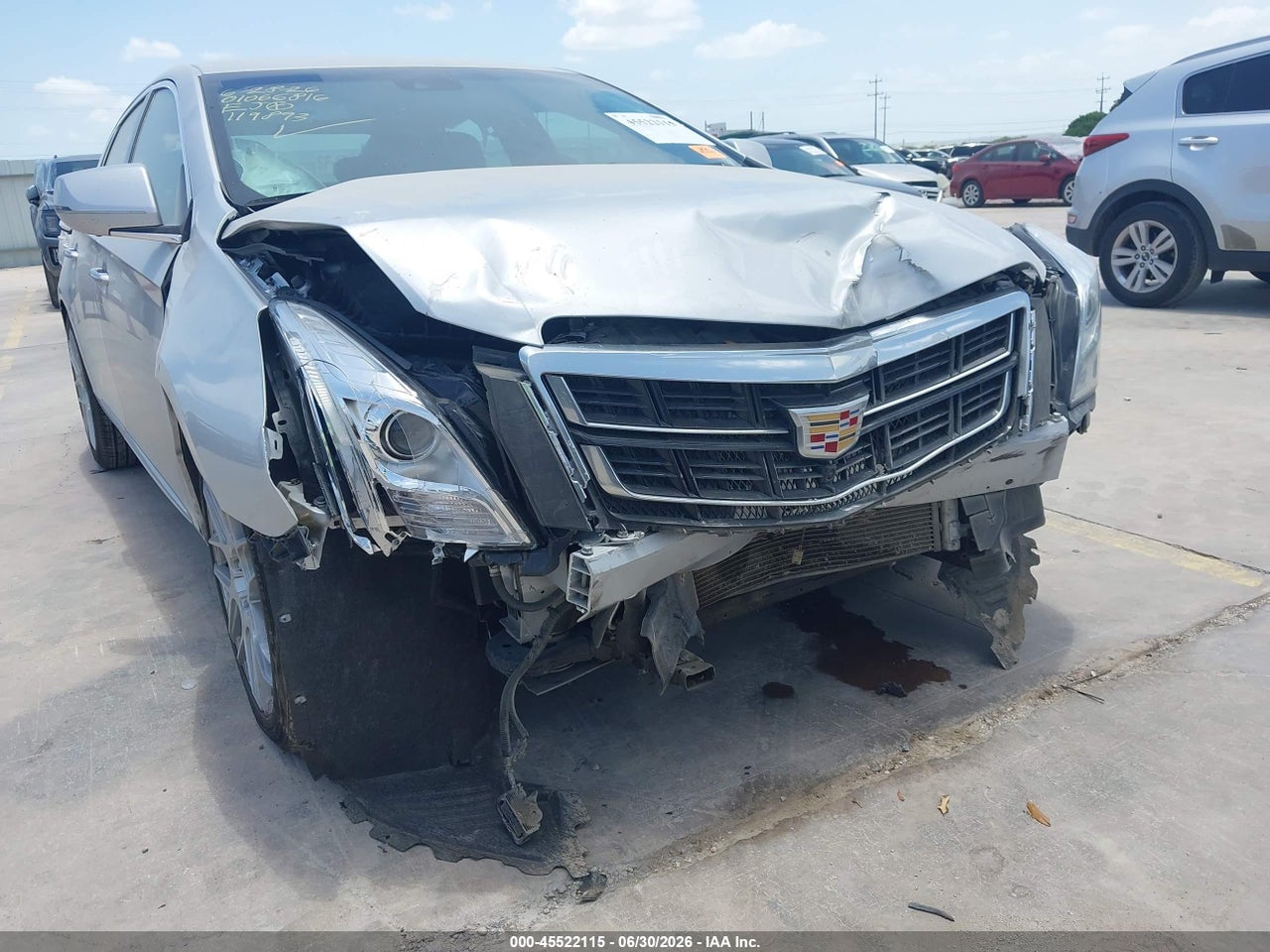 2017 CADILLAC XTS LUXURY · 6/10