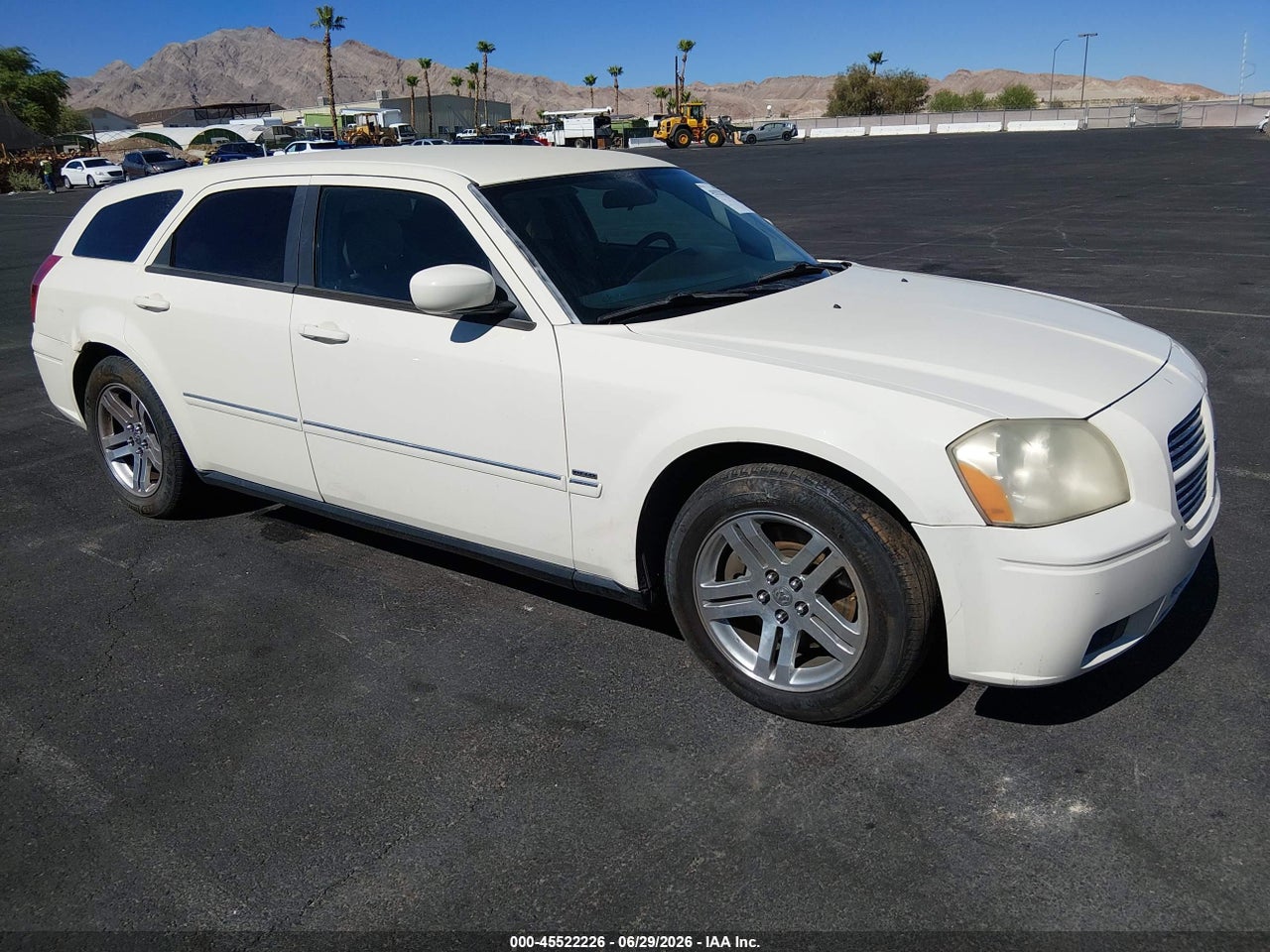 2D4GV582X5H****** · 2005 DODGE MAGNUM RT