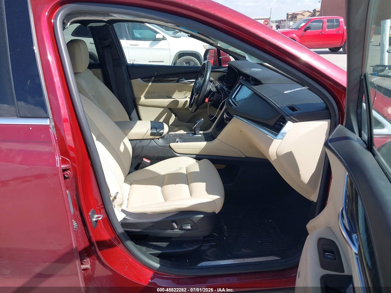 2018 CADILLAC XT5 STANDARD · 5/11