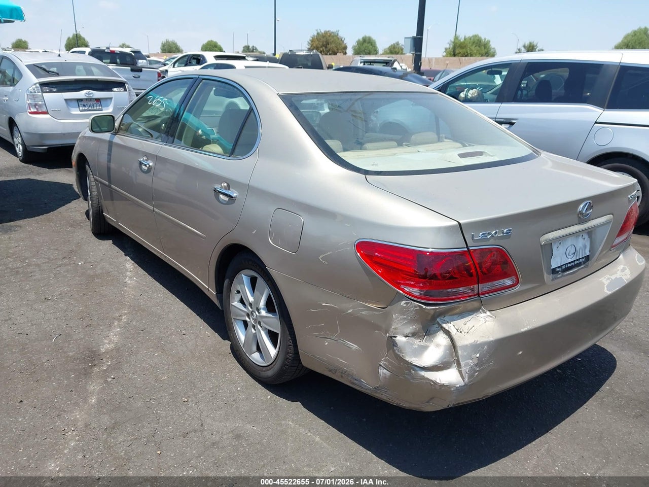2005 LEXUS ES 330   · 3/11