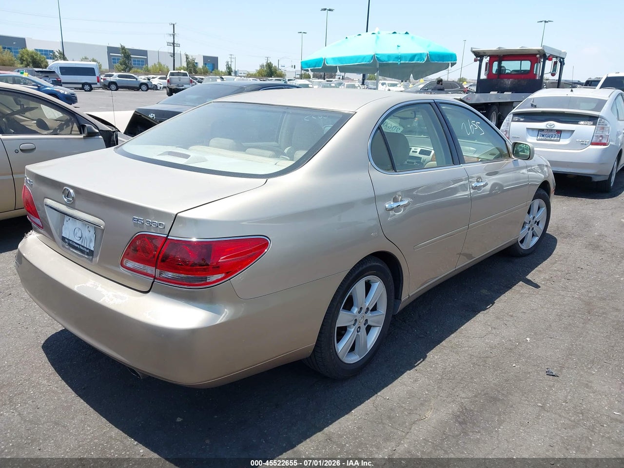 2005 LEXUS ES 330   · 4/11