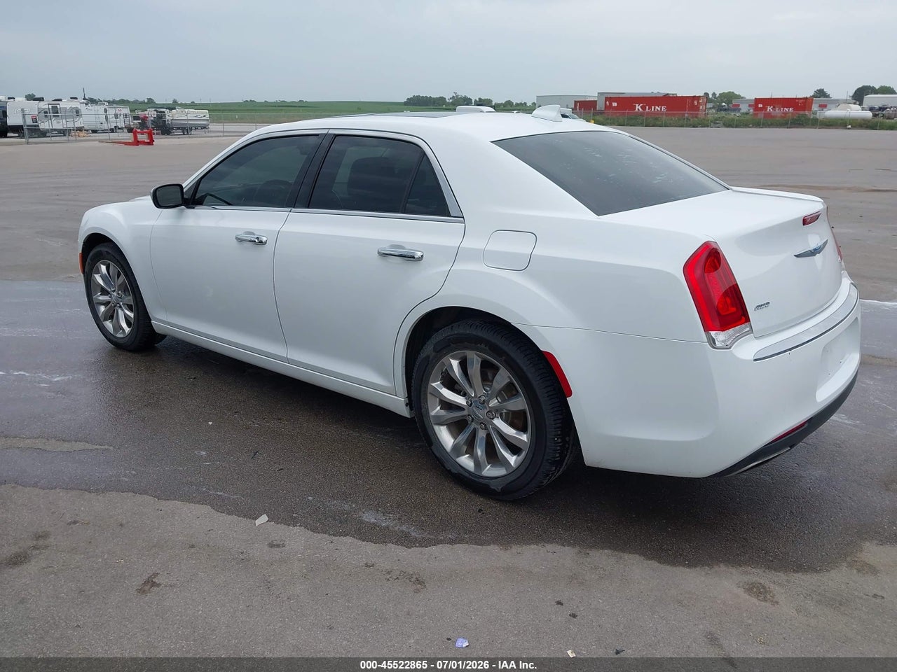 2018 CHRYSLER 300 LIMITED AWD · 3/11