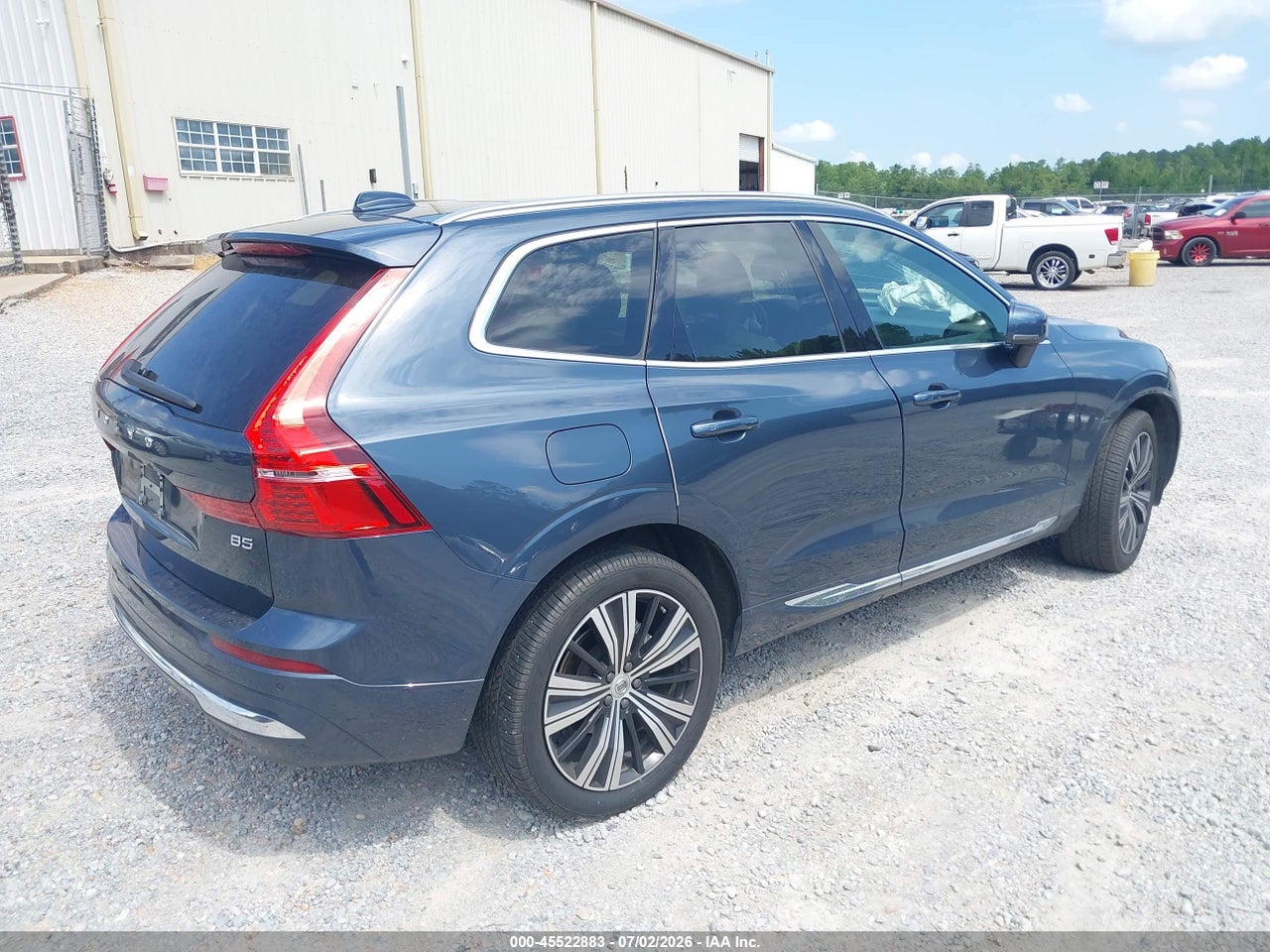 2022 VOLVO XC60 B5 INSCRIPTION · 4/11