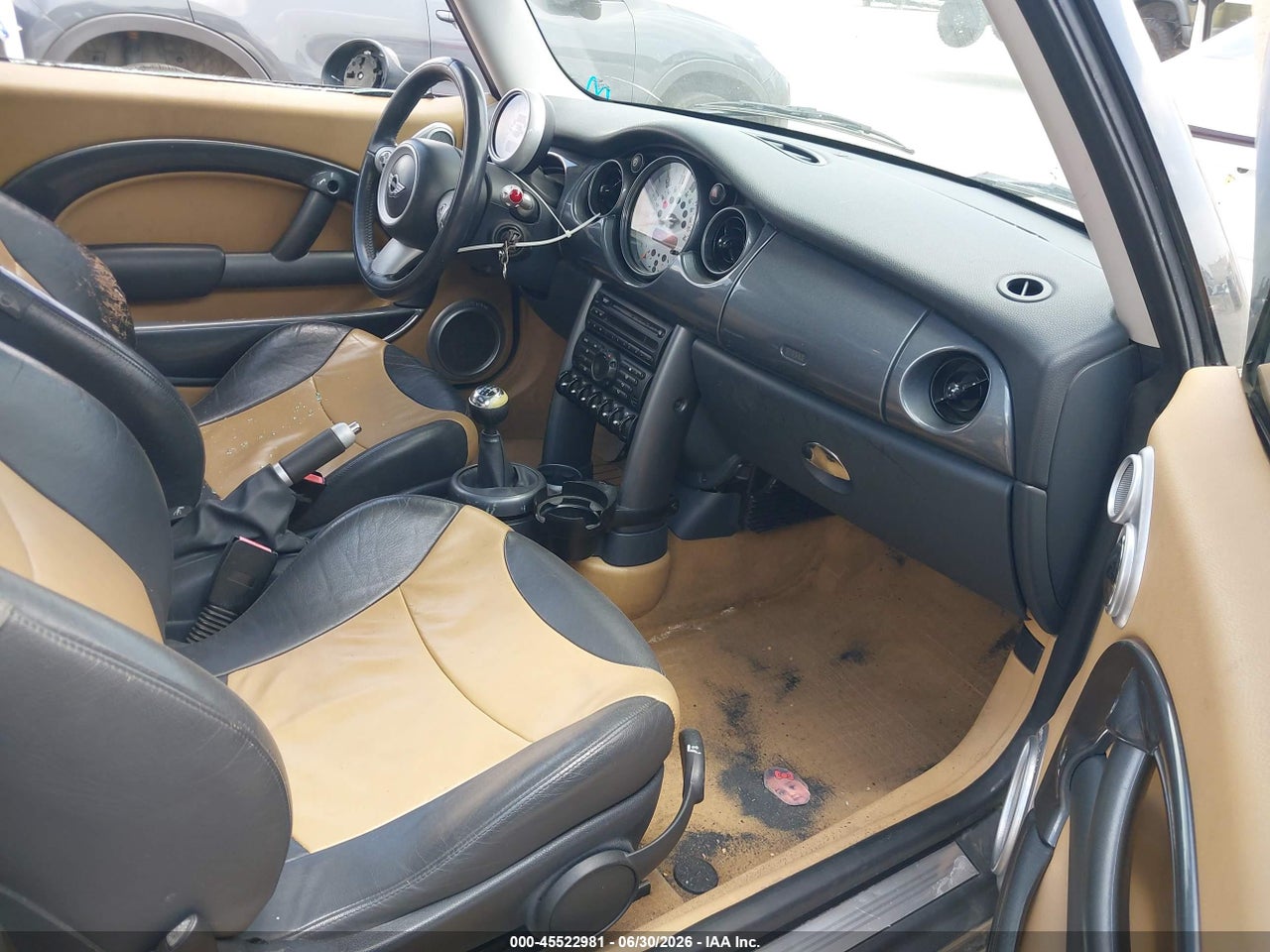 2004 MINI COOPER   · 5/11