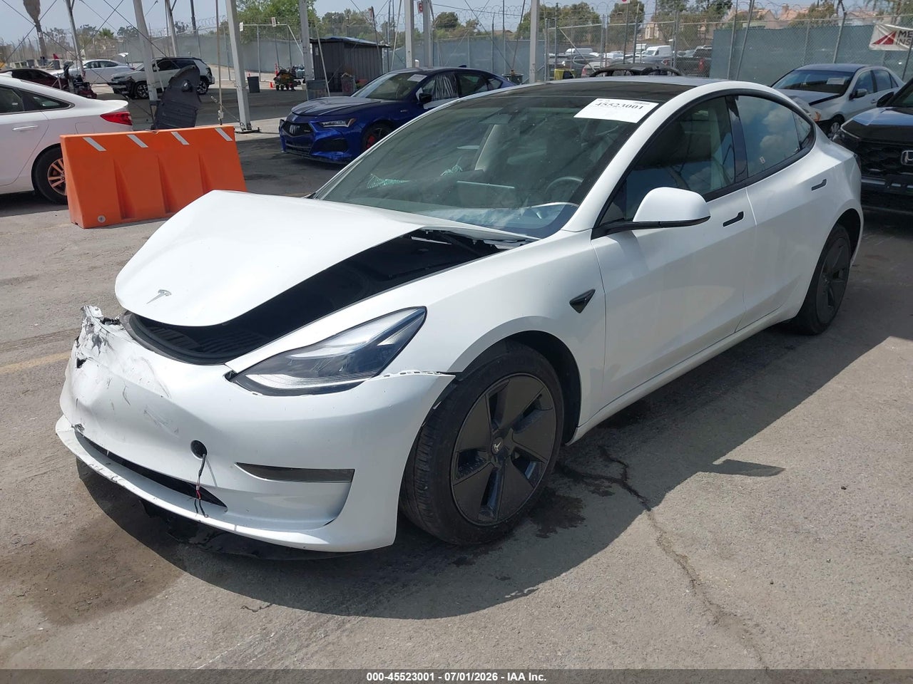 2023 TESLA MODEL 3 REAR-WHEEL DRIVE · 2/10