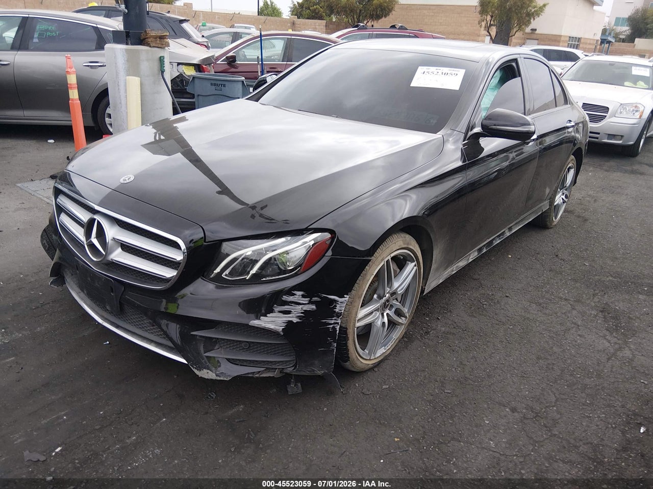 2018 MERCEDES-BENZ E 300   · 2/11