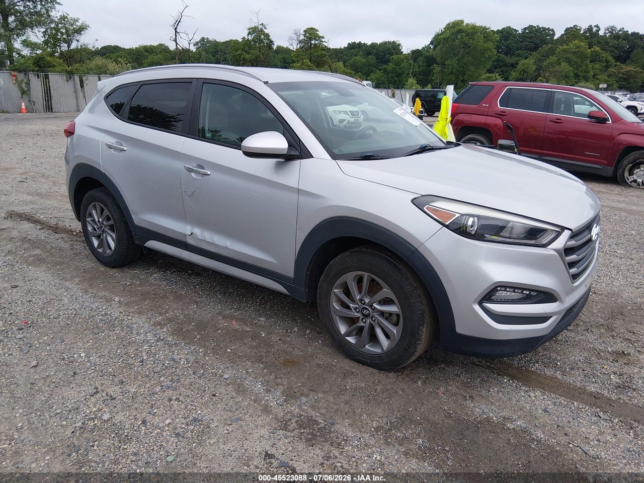 KM8J3CA48JU****** · 2018 HYUNDAI TUCSON SEL