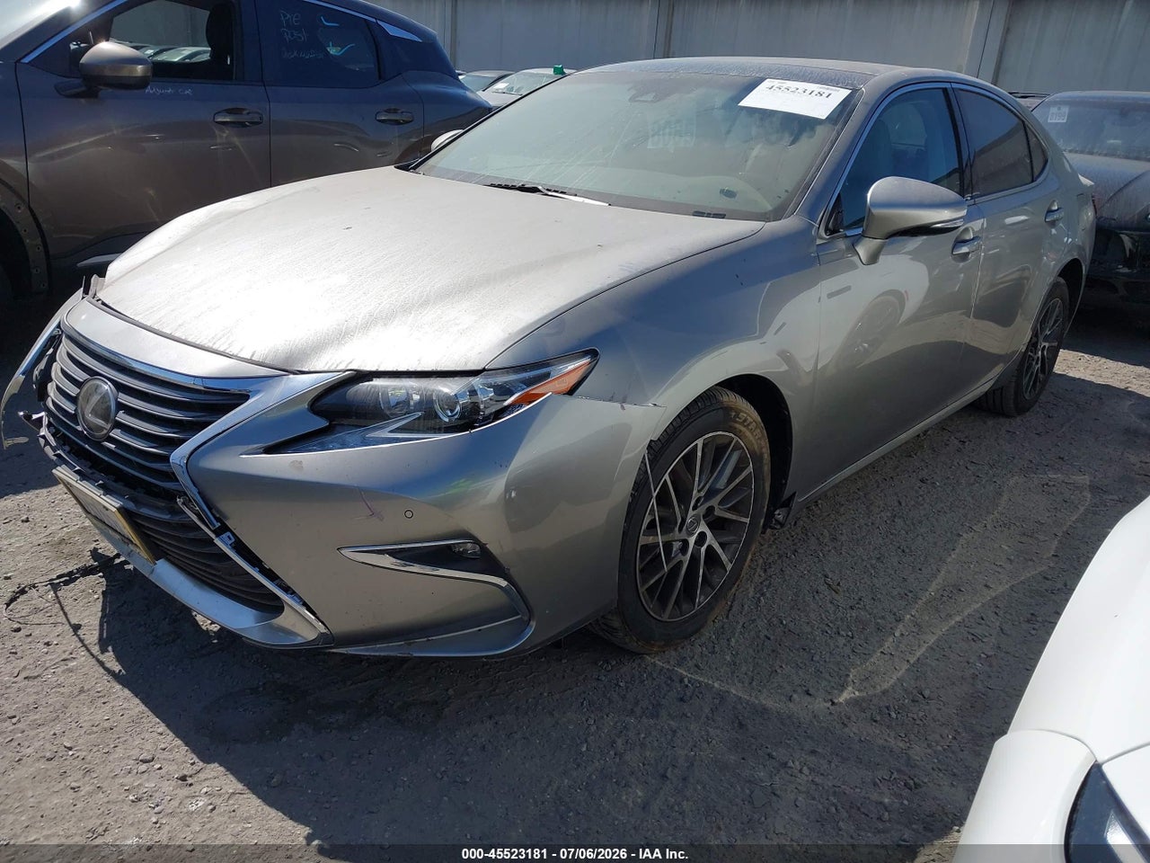 2017 LEXUS ES 350   · 2/11
