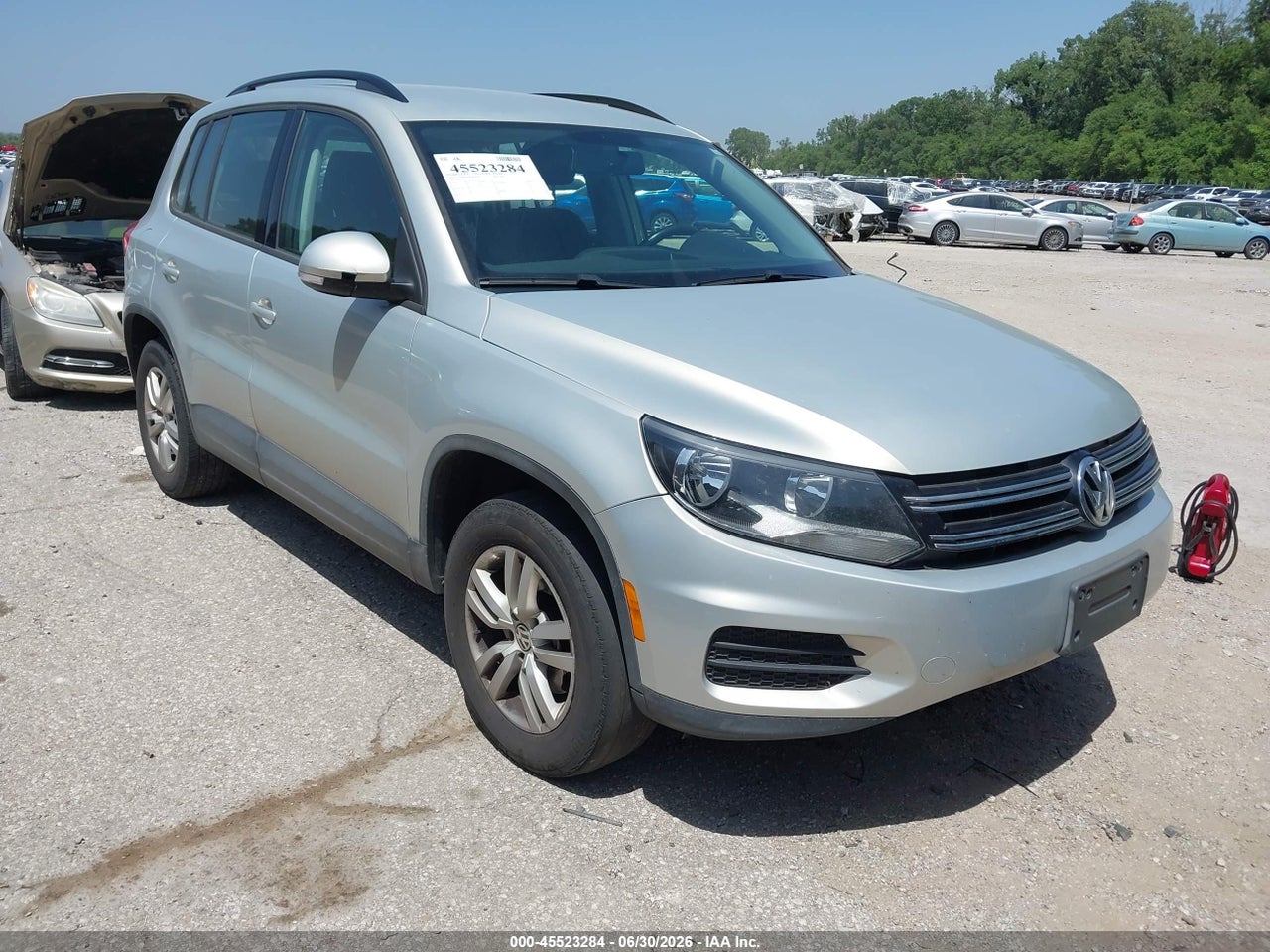 WVGAV7AX5FW****** · 2015 VOLKSWAGEN TIGUAN S