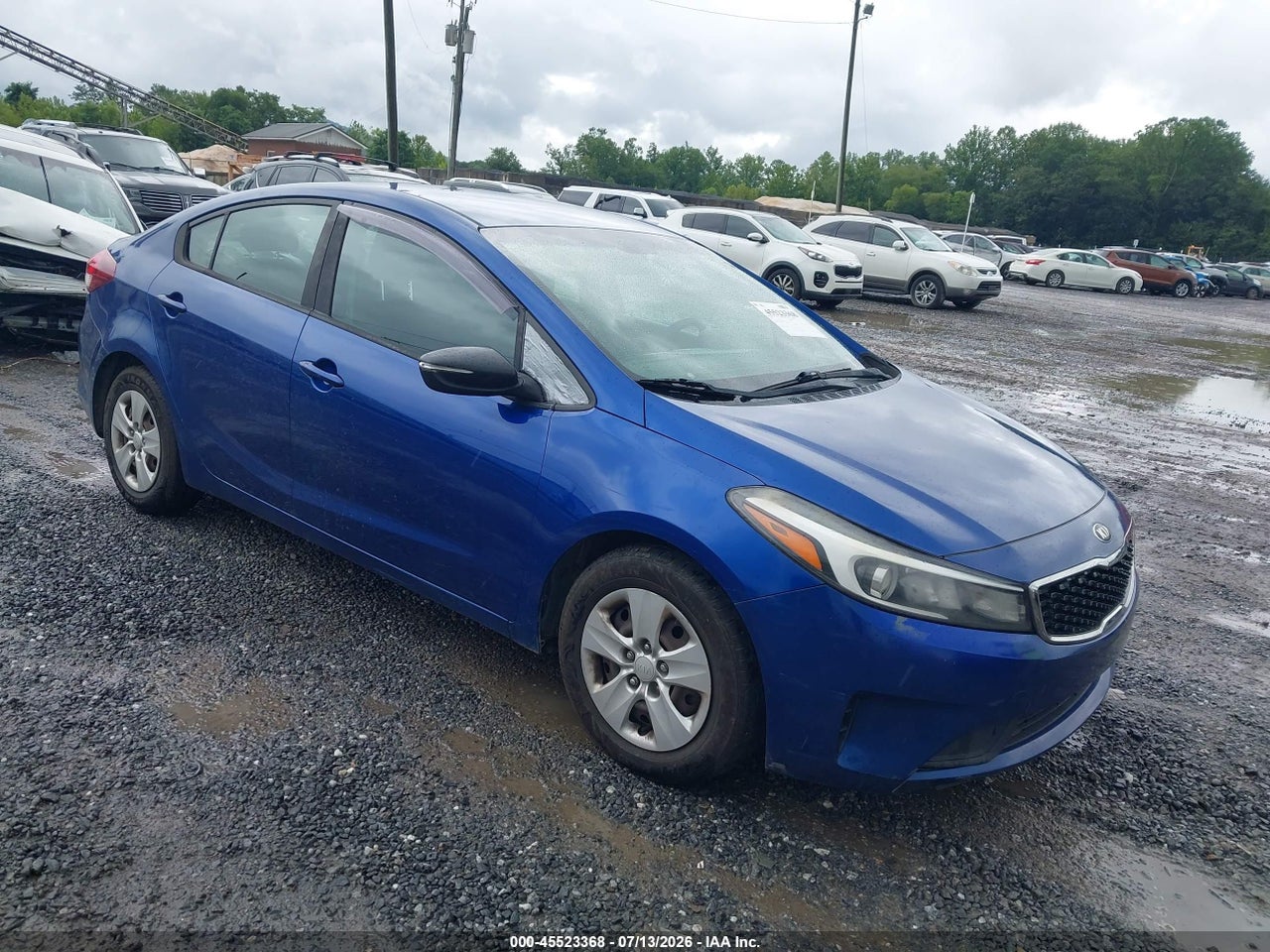 3KPFK4A72HE****** · 2017 KIA FORTE LX