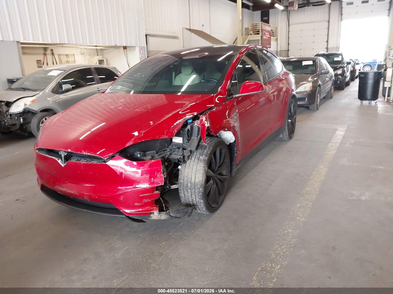 2016 TESLA MODEL X 75D/P100D/P90D · 2/9