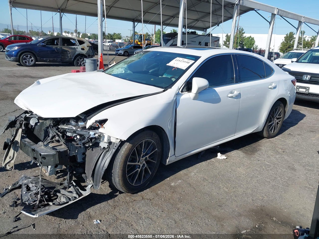 58ABK1GG9HU****** · 2017 LEXUS ES 350   · 2/10