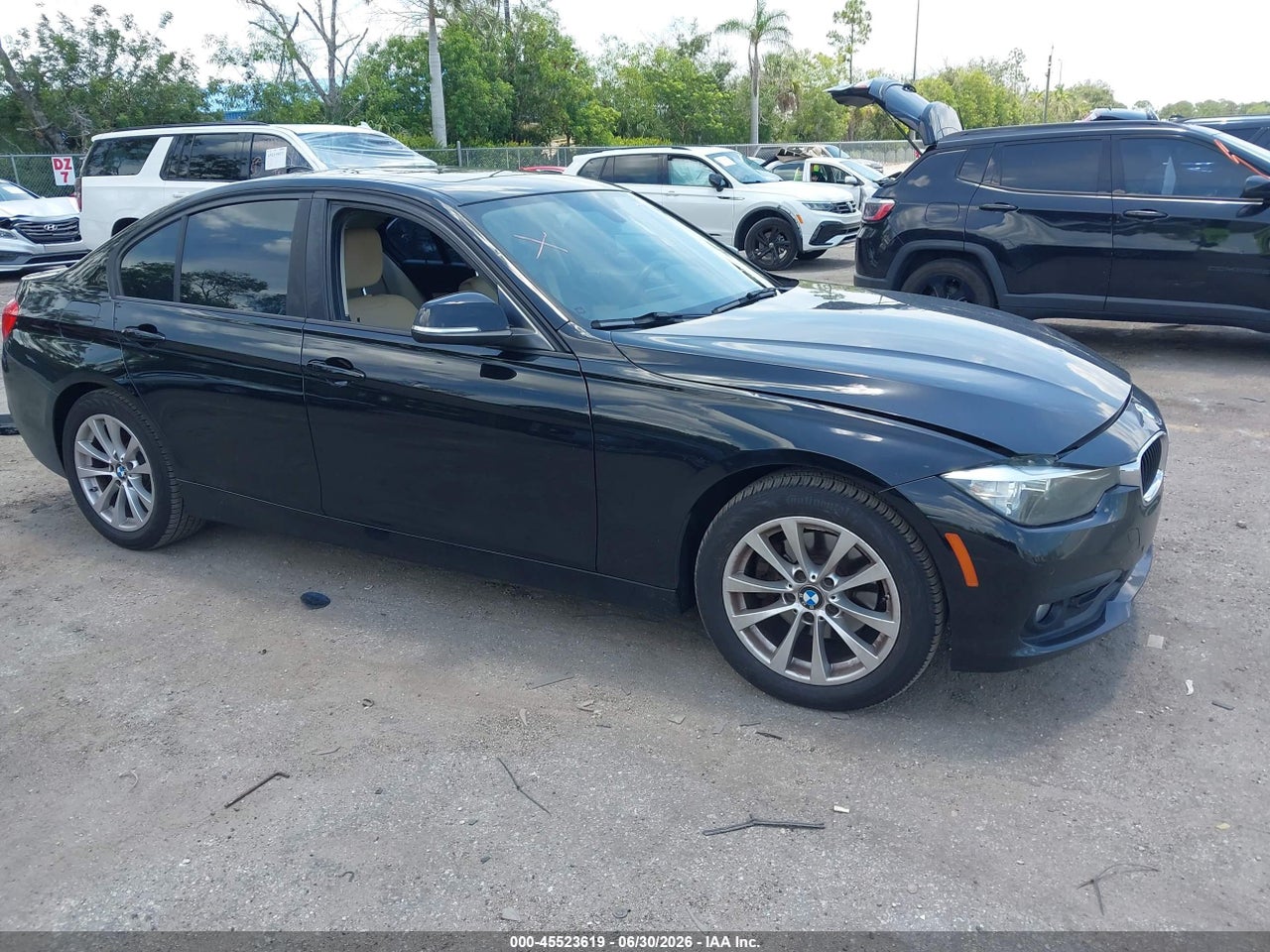 WBA8E1G5XHN****** · 2017 BMW 320I