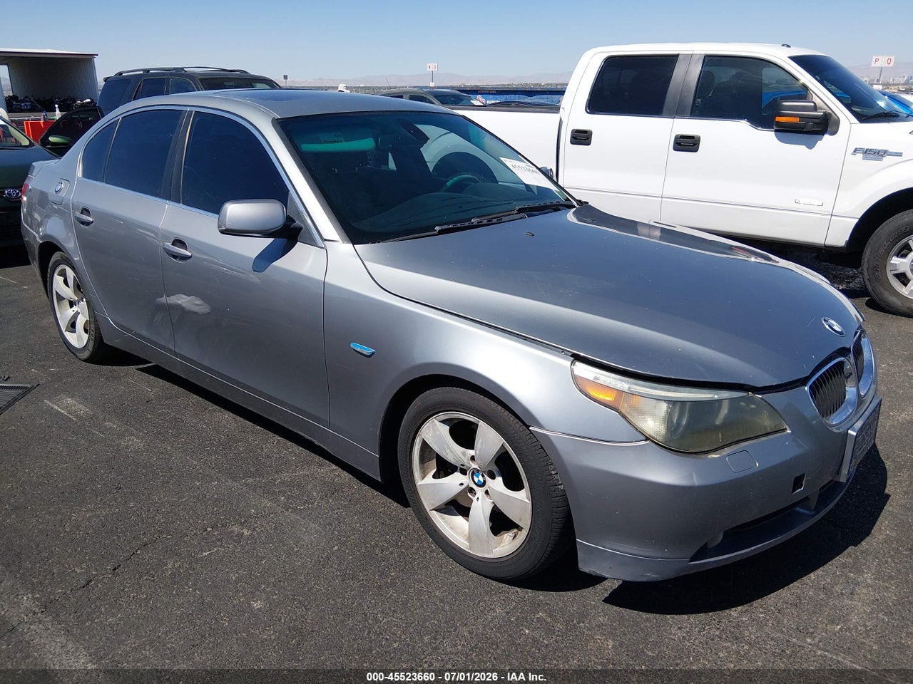 WBANE53537C****** · 2007 BMW 525I